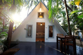 Temple Garden Palolem
